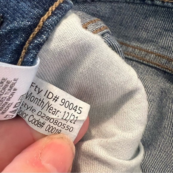 Express Mid-Rise Boyfriend Jean Medium Wash Distressed 14R - Picture 14 of 14